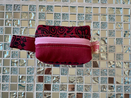 Mini trousse Bordeaux